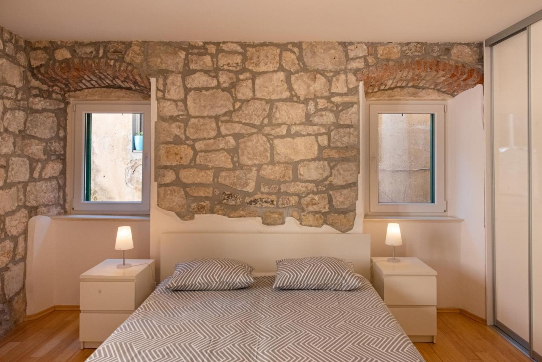 Duplex With Terrace In The City Centar Split Buitenkant foto